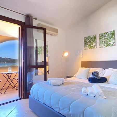 Homey Experience - Navy Sea View Apartments Ольбія Екстер'єр фото