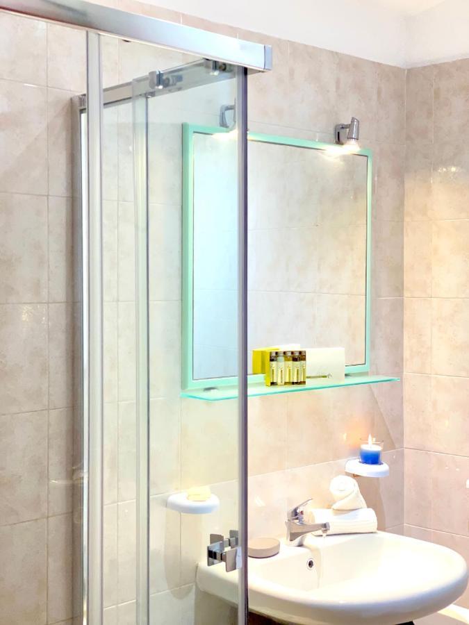 Homey Experience - Navy Sea View Apartments Ольбія Екстер'єр фото