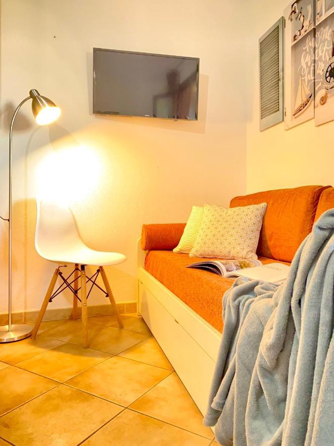 Homey Experience - Navy Sea View Apartments Ольбія Екстер'єр фото